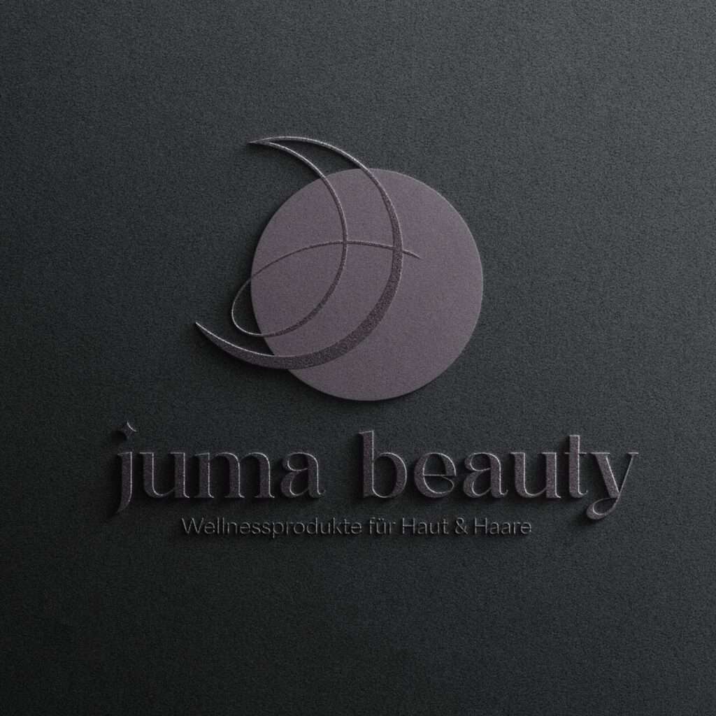 Schwarzes Logo-Design f&uuml;r Juma Beauty mit minimalistischer Typografie, steht f&uuml;r Eleganz, &Auml;sthetik und hochwertige Beauty-Dienstleistungen